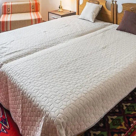Two-bedroom Holiday In *